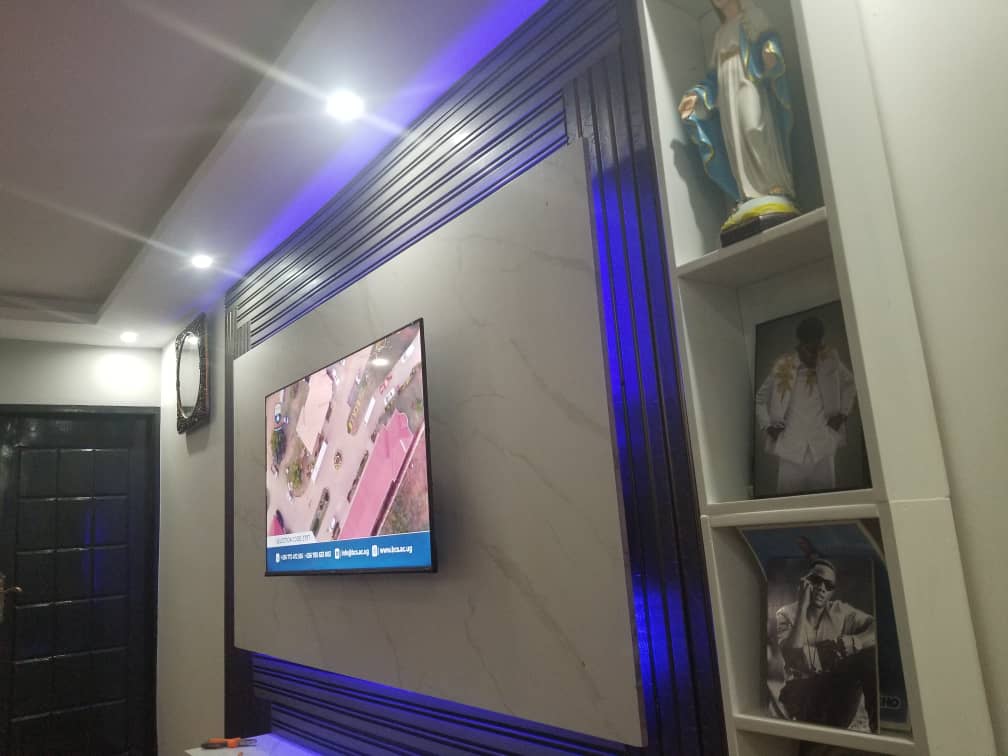 Client 1 Sitting Room Lights Installation