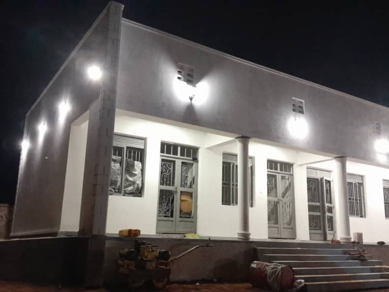 Lights/CTV Installation